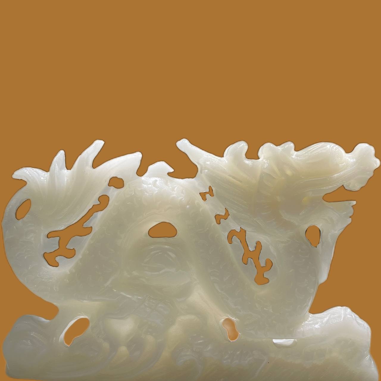 Fine Carved Dragon (White Jade, Green Jade)